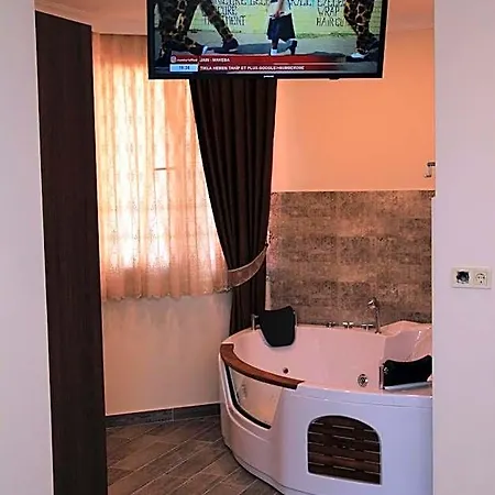 Butik Ξενοδοχείο 2*